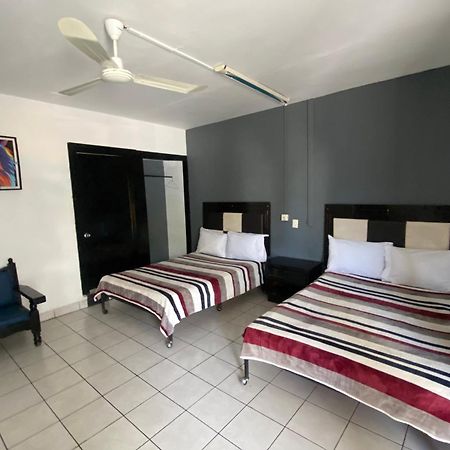 Hotel Puerto Vallarta Сапопан Екстер'єр фото